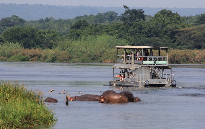 Enjoy game drives, hiking & boat cruise to falls bottom